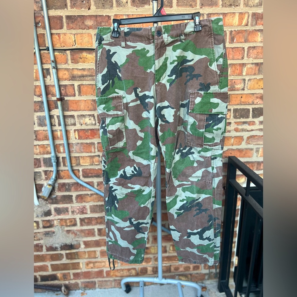 Pacsun camo pants size 32